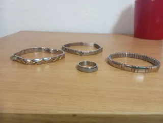 Lote 3 pulseras y anillo acero