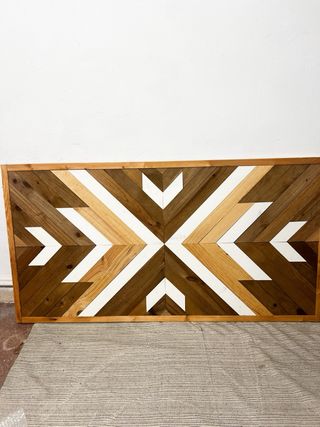 Cabecero de madera Mosaic estilo geométrico