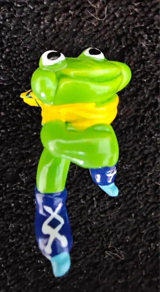 2 Rane da Collezione Giochi h. 4 cm. Pattinatori