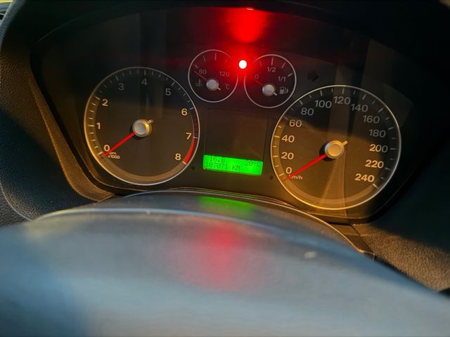 Ford C-MAX 1.6 16v 2004 105000km