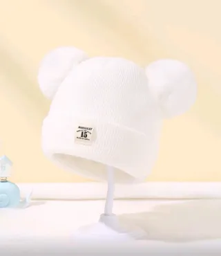 Gorro invierno bebé con pompón