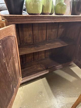Aparador de madera recuperada