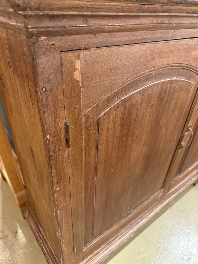 Aparador de madera recuperada