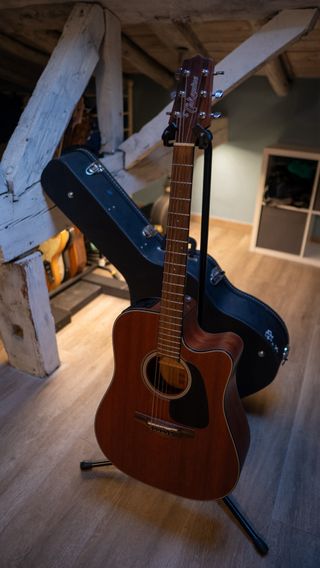 Guitarra Acústica Takamine GD11MCE-NS + estuche