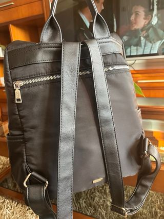 Mochila mujer negra