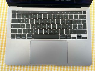 MacBook Pro 13” (2020) i5 1,4 GHz 8GB RAM 512GB