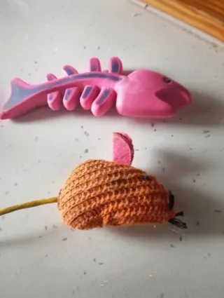 Lote Transportín  y juguetes para gato