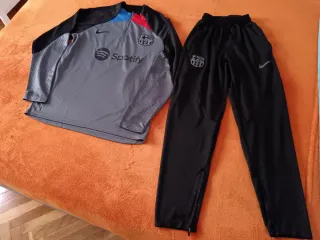 Conjunto Deportivo Nike Talla S
