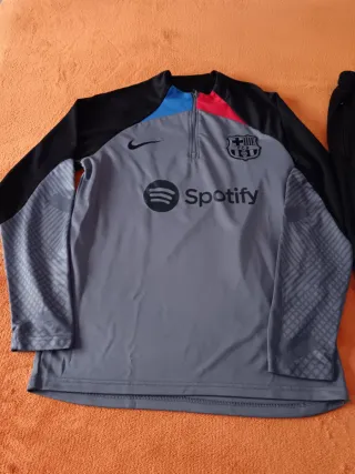 Conjunto Deportivo Nike Talla S