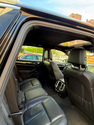 Porsche Cayenne 2011