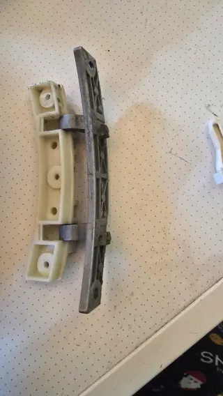 Bisagra y bloqueo puerta secadoras grupo BSH