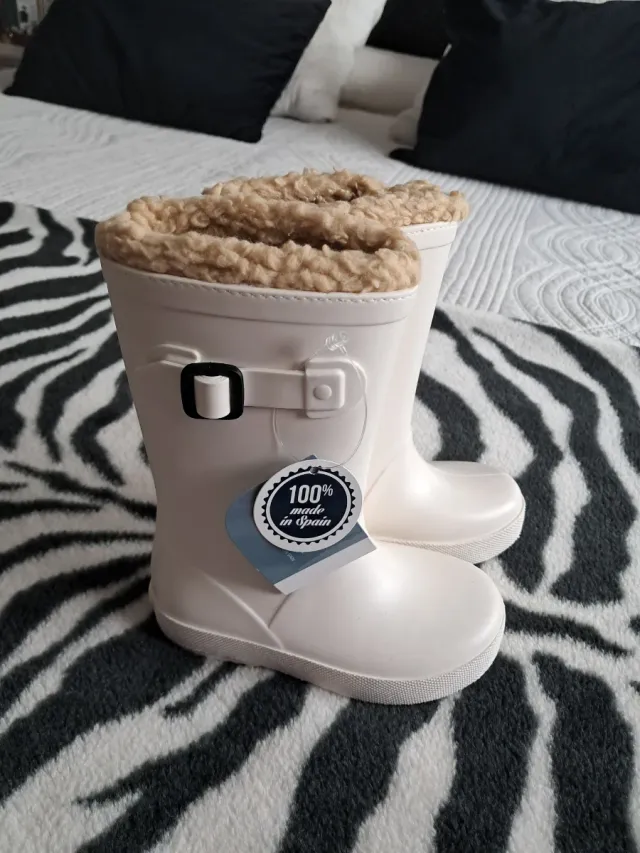 Botas de agua T.23 niño/a 2 años con etiqueta