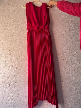 Vestido largo rosa plisado