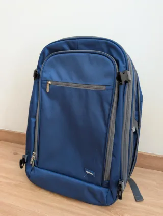 Mochila maleta equipaje de mano de cabina viaje.