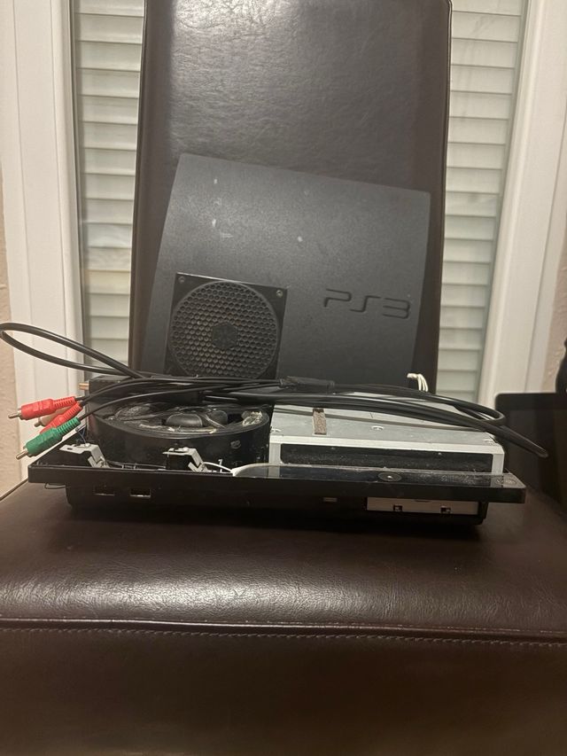 PS3 Slim 120GB Negra