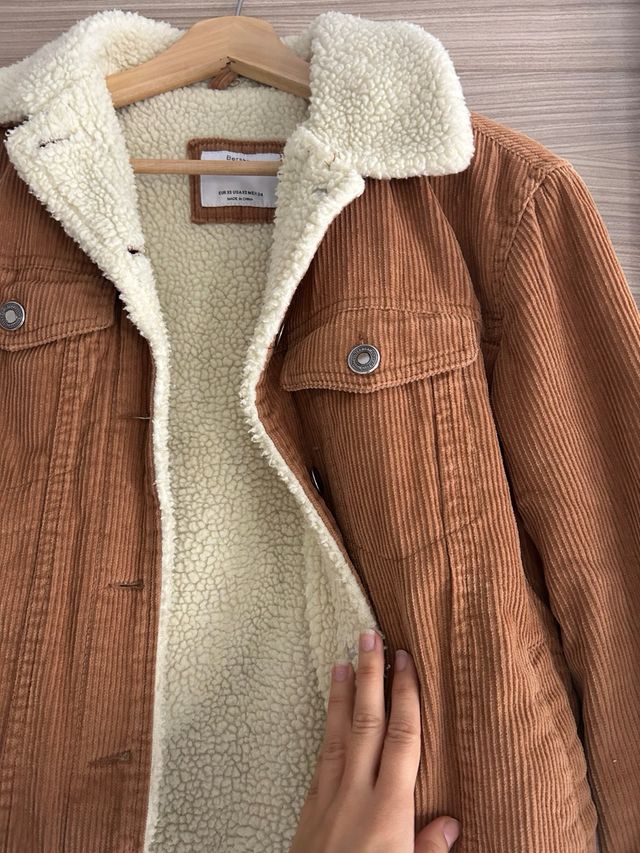 Chaqueta Bershka Marrón Forro Borreguito Talla XS
