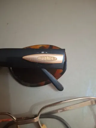 Lote de gafas de sol y vista