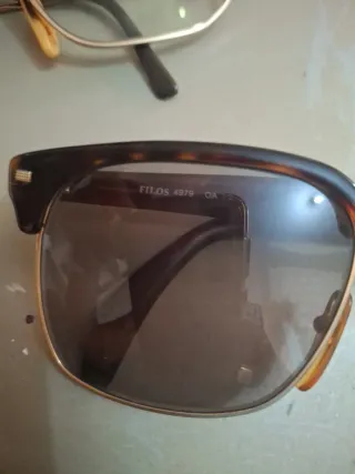 Lote de gafas de sol y vista