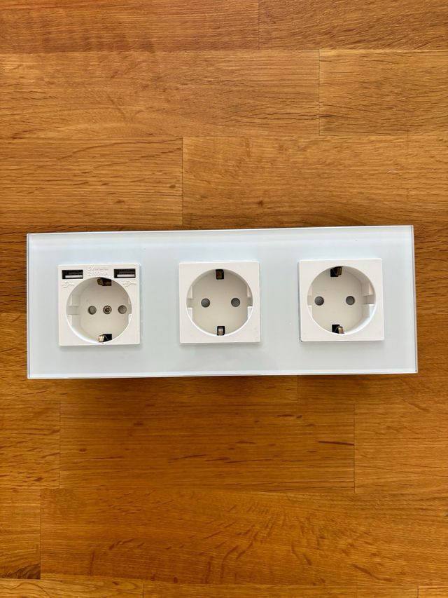 Enchufes triples Bseed con USB (3 unidades)