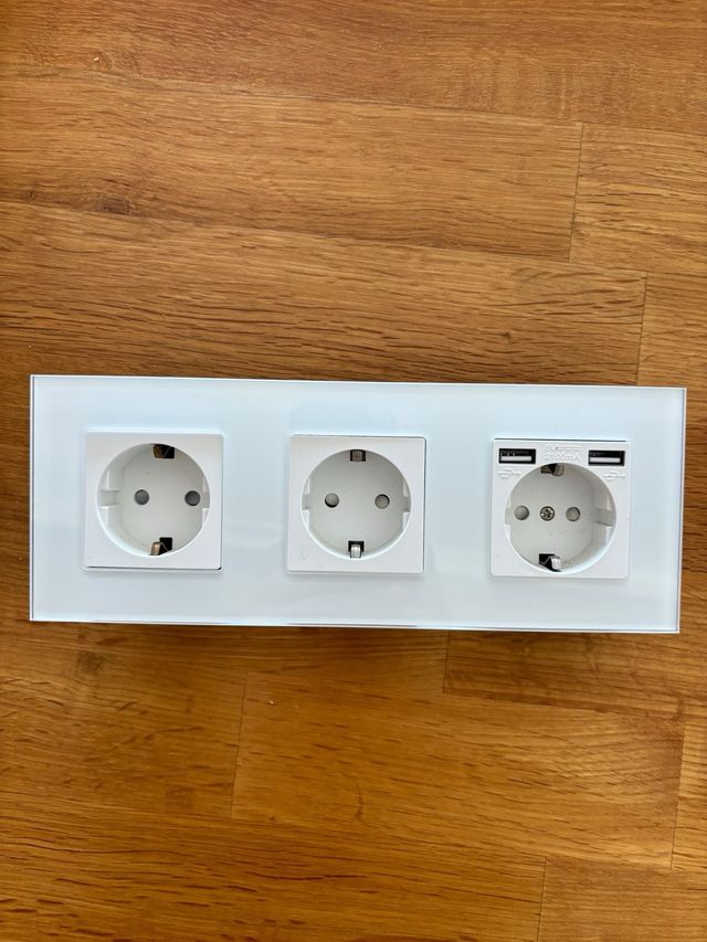 Enchufes triples Bseed con USB (3 unidades)