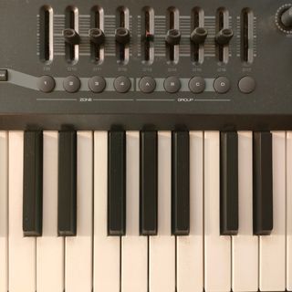 Teclado M-Audio Axiom 49 + Soporte X