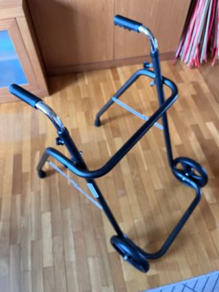 Andador Plegable Sunrise Medical con Ruedas