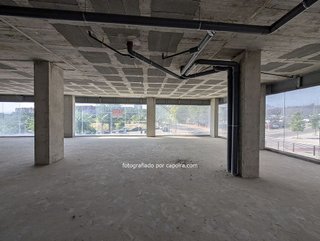 Local comercial en venta en Sant Joan Despí