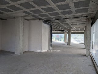 Local comercial en venta en Sant Joan Despí