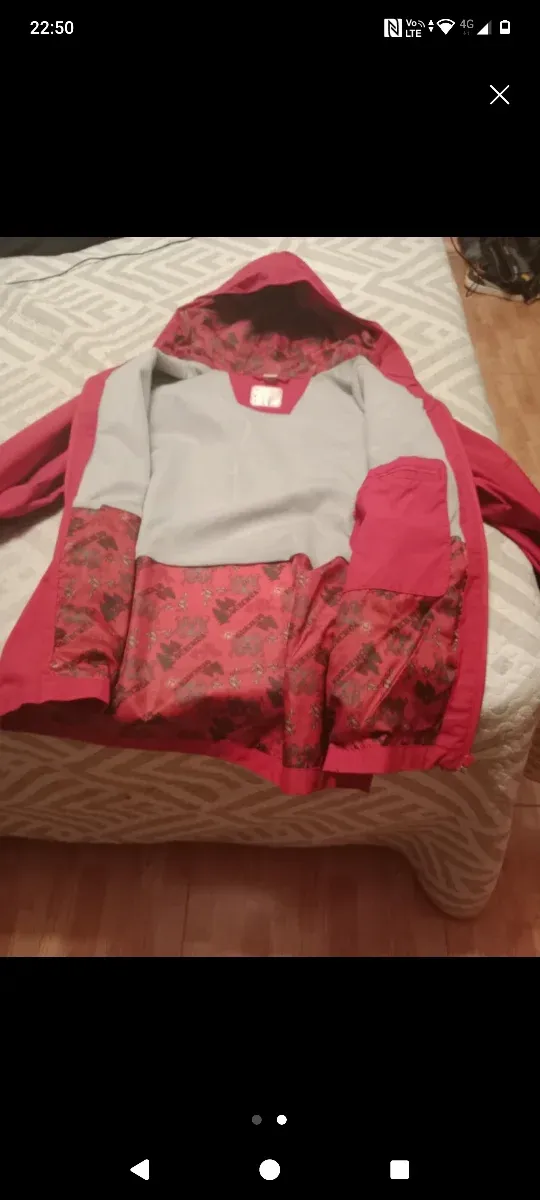 Chaqueta impermeable roja Talla M