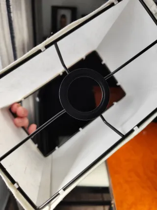 Paralume a tulipano in tessuto beige