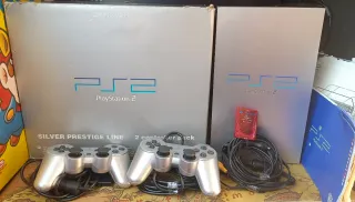 PlayStation 2 Plateada en caja