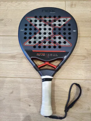 Pala Padel Nox AT10 18K Genius Agustín Tapia