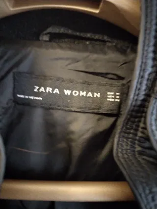 Cazadora acolchada Zara negra