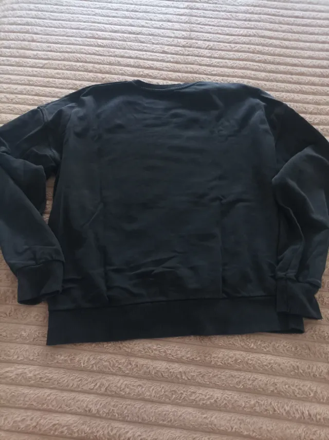 Sudadera Disney x Stradivarius Peter Pan