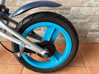 Bicicleta sin pedales Imaginarium azul