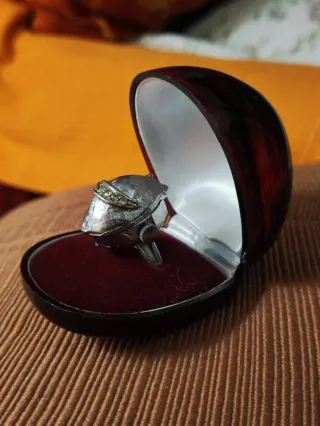 ANILLO-RELOJ VINTAGE CON TAPA, MARCA "SAMBA"