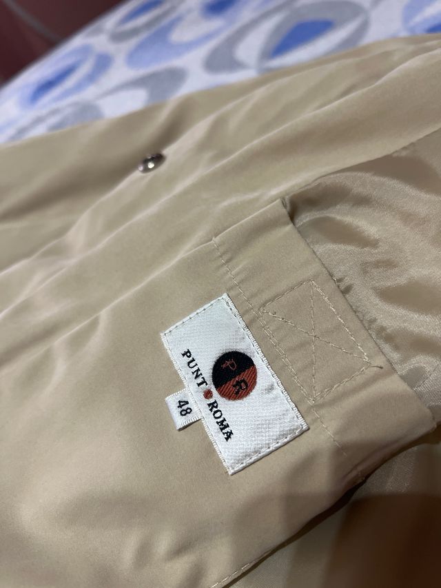 Abrigo tres cuartos punto roma beige