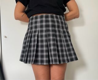 Falda mini cuadros blanco y negro