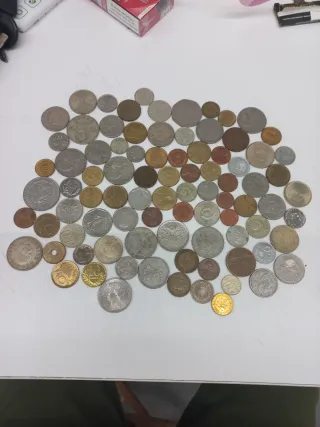 Colección de Monedas Antiguas Variadas