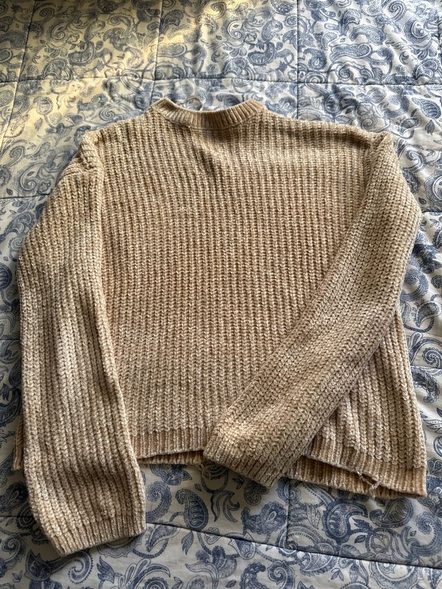 Sudadera beige de punto