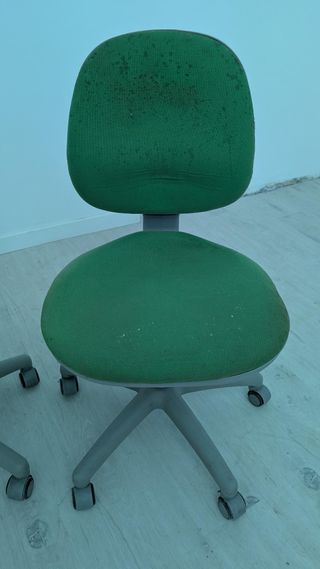 Sedie ufficio verdi e grigie