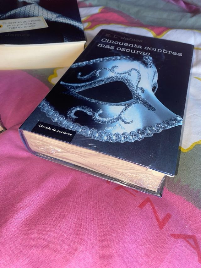 CINCUENTA SOMBRAS DE GREY