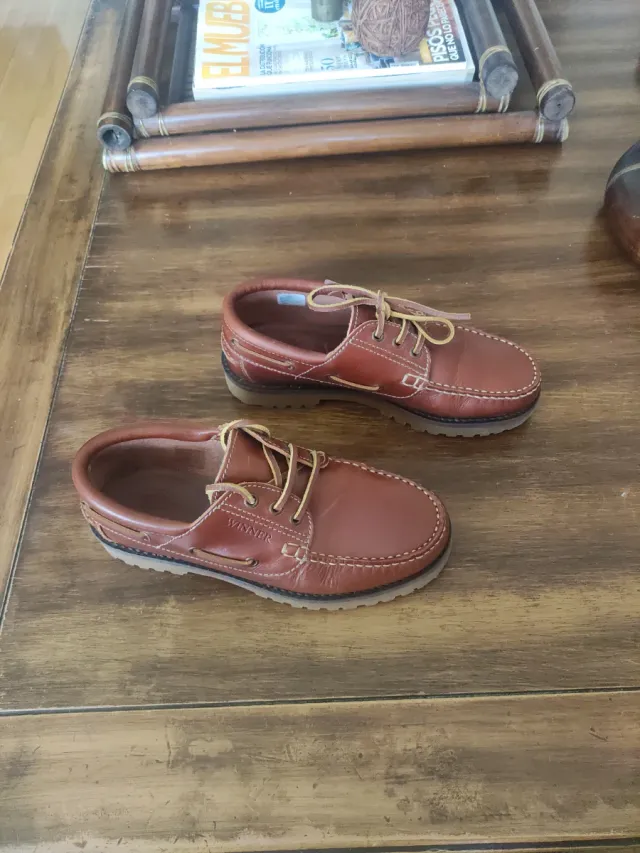 Zapatos náuticos de piel marrón T36