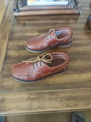 Zapatos náuticos de piel marrón T36