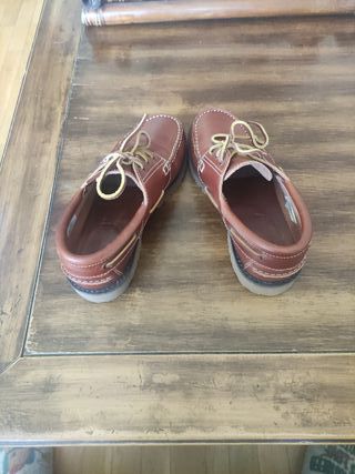 Zapatos náuticos de piel marrón T36