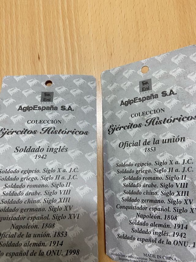 12 Soldados de aleación plomo y zinc de 6-8cm