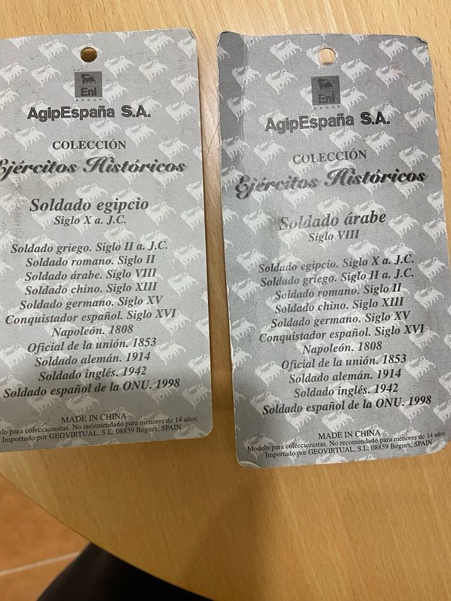 12 Soldados de aleación plomo y zinc de 6-8cm