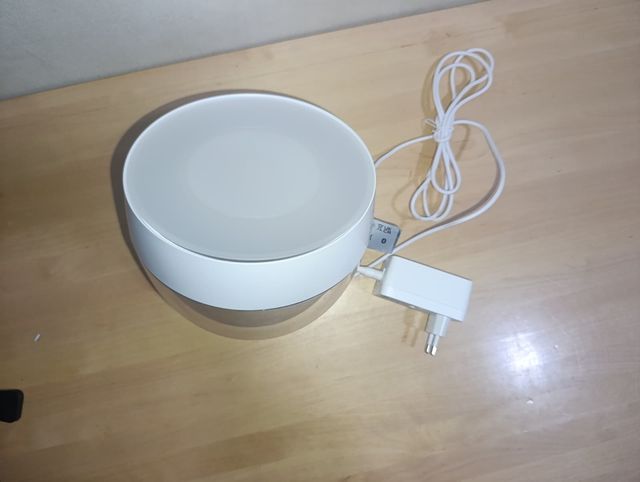 Lámpara de mesa moderna