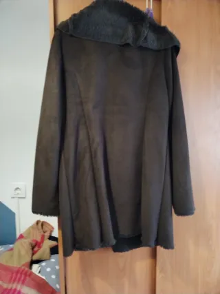 Abrigo piel vuelta marrón