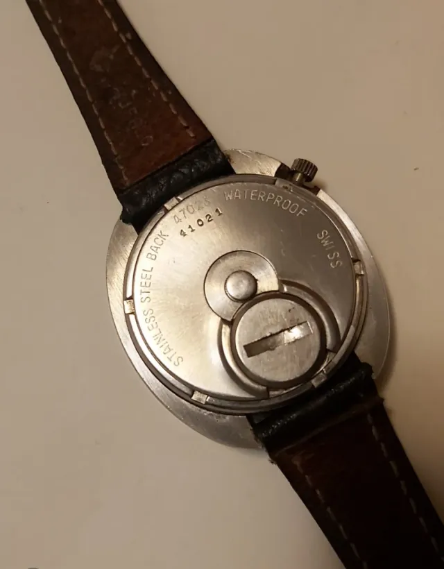 Reloj GOLAY U Quartz / ORIENT AUTOMATICO